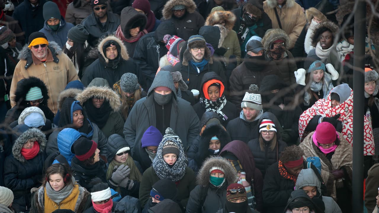 Bajas en temperaturas podrían imponer récord en Chicago y áreas suburbanas