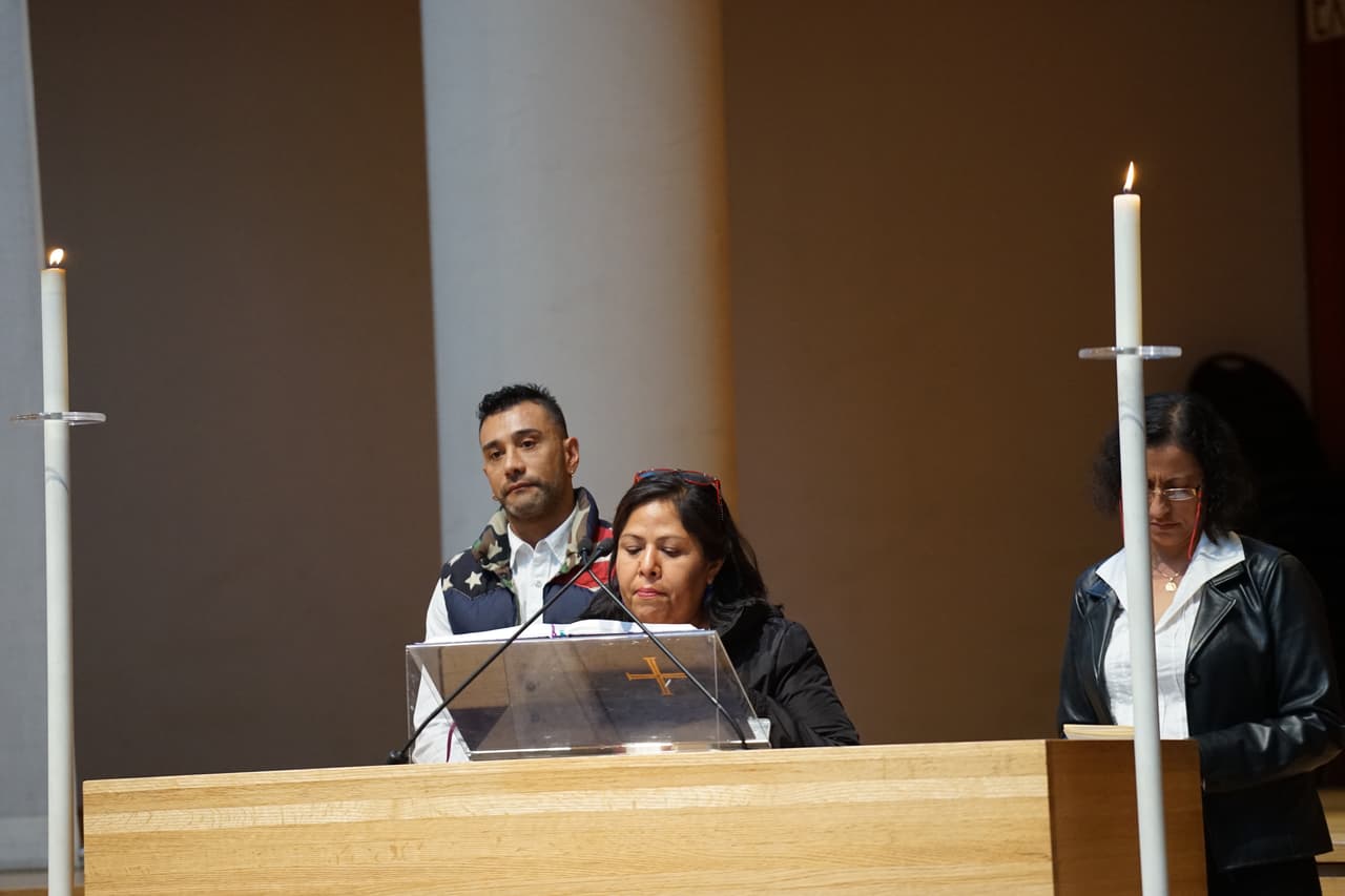 Mirna eleva oraciones para que pueda quedarse permanentemente en Estados Unidos.