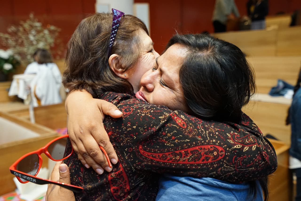 Los fieles de Sion celebraron el regreso de Mirna.