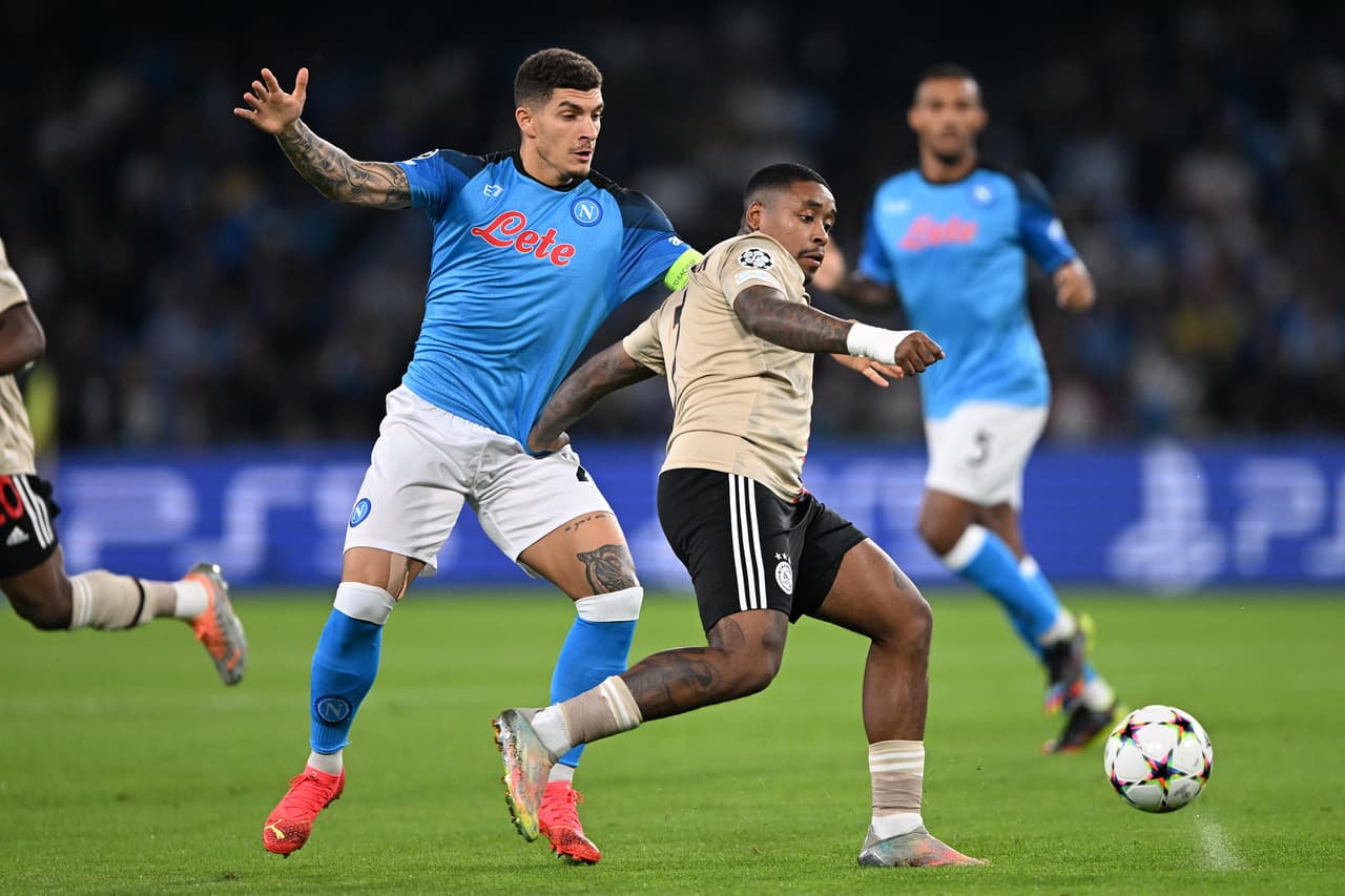 El Ajax de Edson no estuvo ni cerca de 'vengarse' del Ajax mientras que el Brujas logra la hazaña de clasificarse ante el Atlético de Madrid