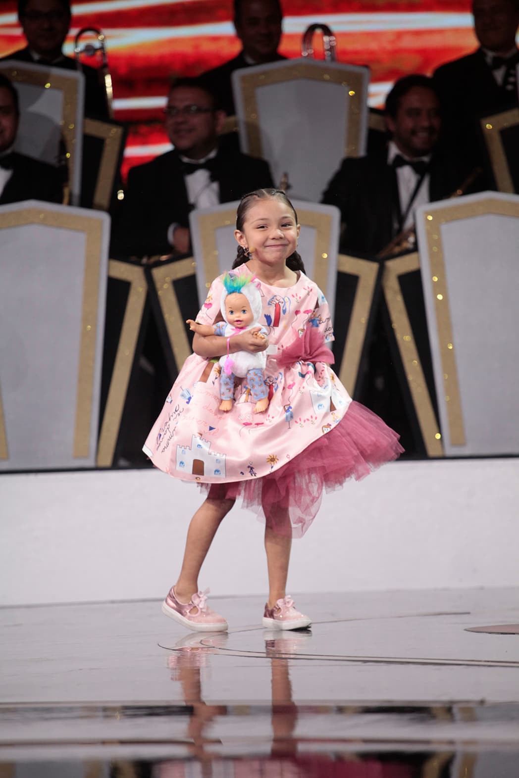 La capitana de 'Sarilú y las Bombas' mostró su agradecimiento a la jueza, por haberle dedicado una horas para pasarla bien juntas.