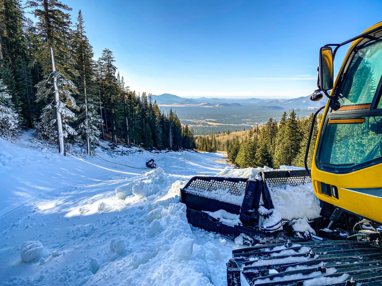 Ubicada en los Picos San Francisco y fundada en 1938, esta pista de esquí ofrece retos para todos los niveles.
<br>