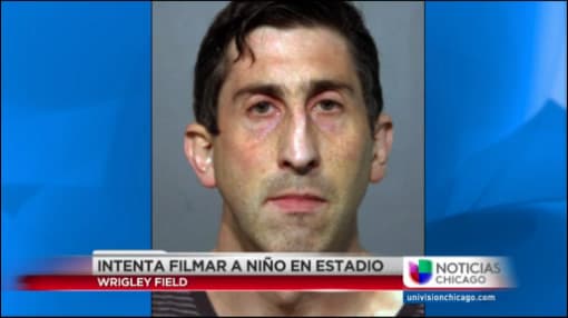 Delincuente sexual intentó grabar a un niño en el baño del Wrigley Field