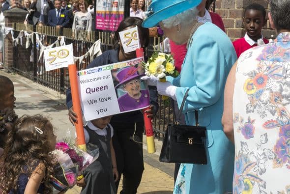 "Le amamos", le escriben.