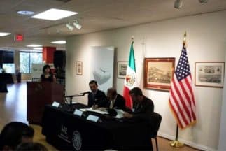 Abre el consulado mexicano sobre ruedas en Fort Worth: hay citas para pasaportes 