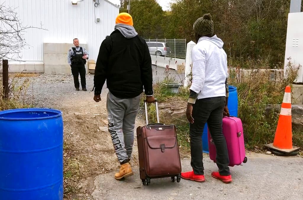 EEUU y Canadá llegan a un acuerdo para detener los cruces ilegales en la frontera entre los dos países: reportes