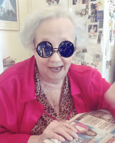 'Rapuela' presumió sus pruebas con los filtros de Snapchat.