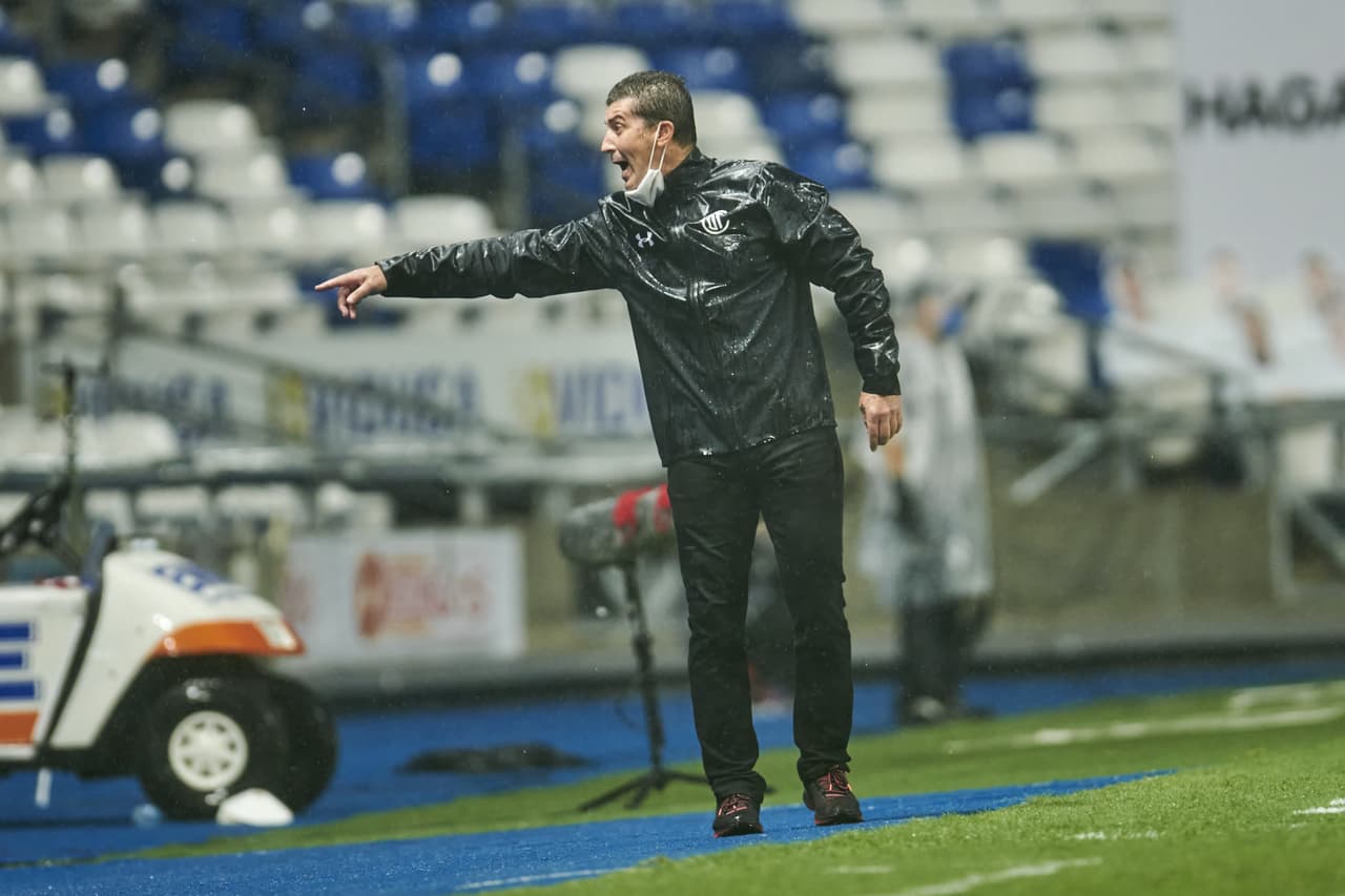 Chepo de la Torre ve mal anulado el gol de Joao Plata