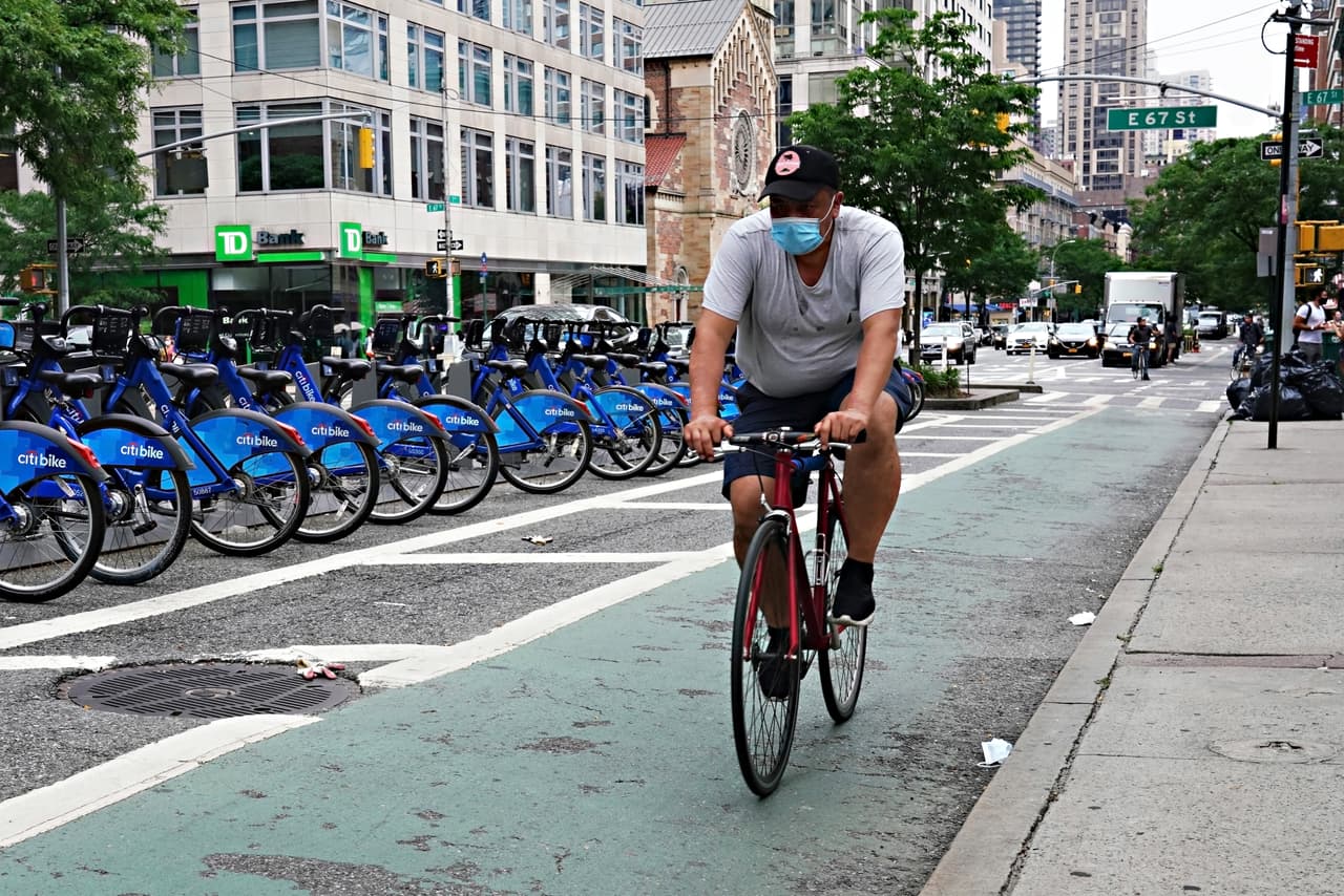 El 'boom' de la bici en tiempos de pandemia: un transporte limpio, seguro y bueno para la salud