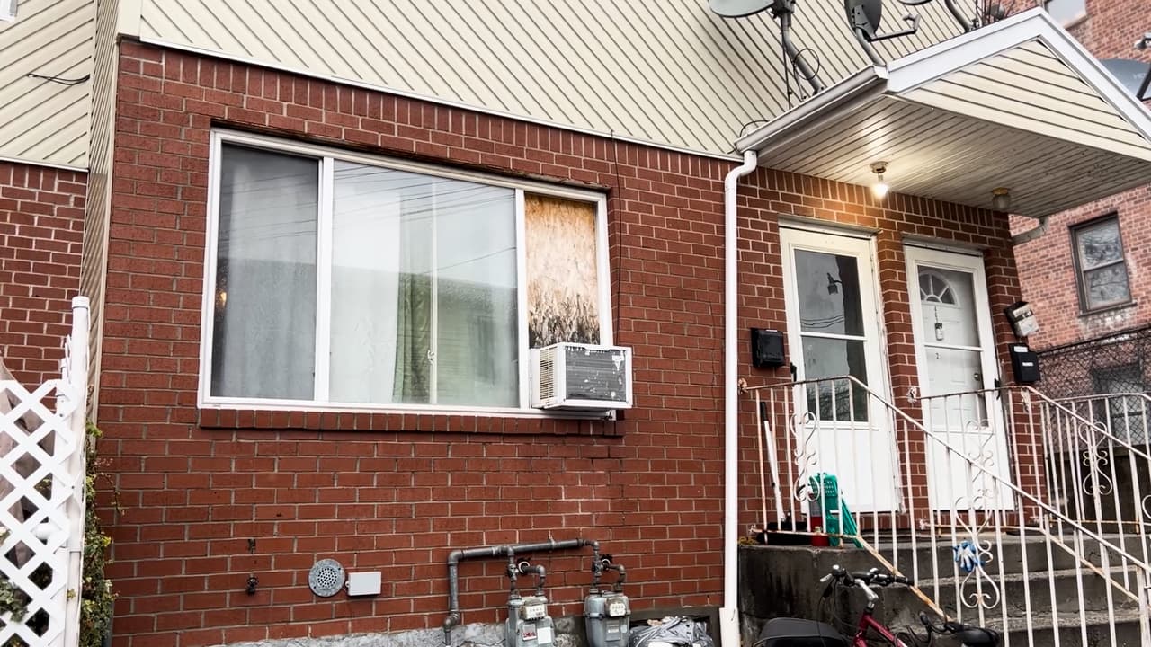 El sujeto habría llegado a la casa de sus familiares unos días antes.
<br>