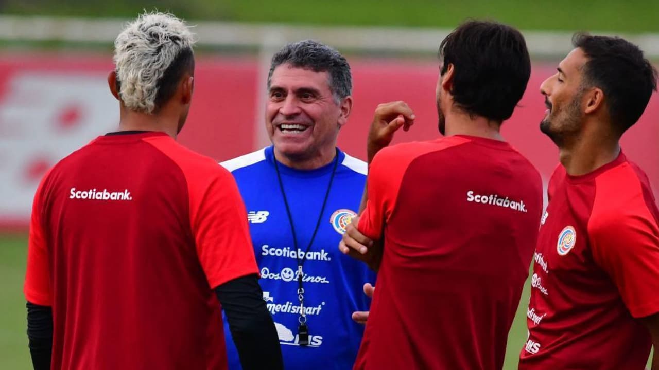 Suárez aclaró que México es grande pero en una Concacaf distinta