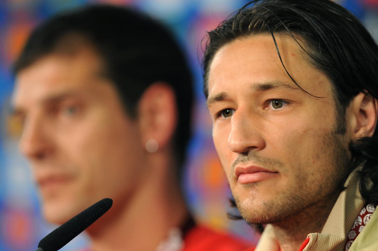 Bilic le entregó el brazalete de capitán a Niko Kovac, quien ahora es director técnico del Eintracht de Frankfurt y además también dirigió a Croacia en Brasil 2014.