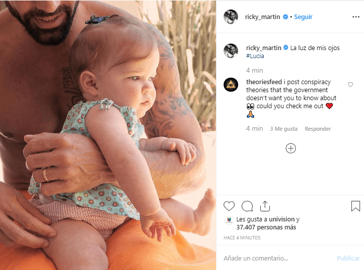 A través de Instagram, el boricua mostró completamente a su bebé: "La luz de mis ojos. Lucía", comentó en 
<b><a href="https://www.instagram.com/p/B06dGLGHJHr/" target="_blank">la publicación.</a></b>