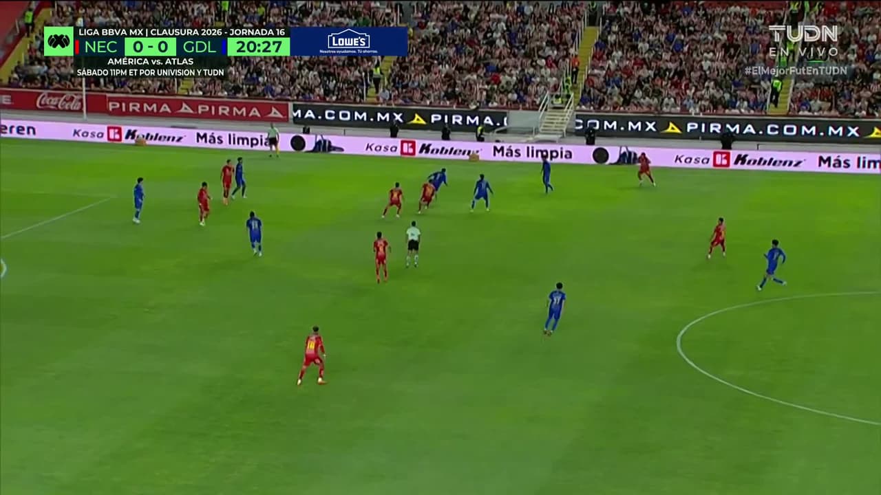 ¡TIRO ATAJADO! disparo por Armando González.