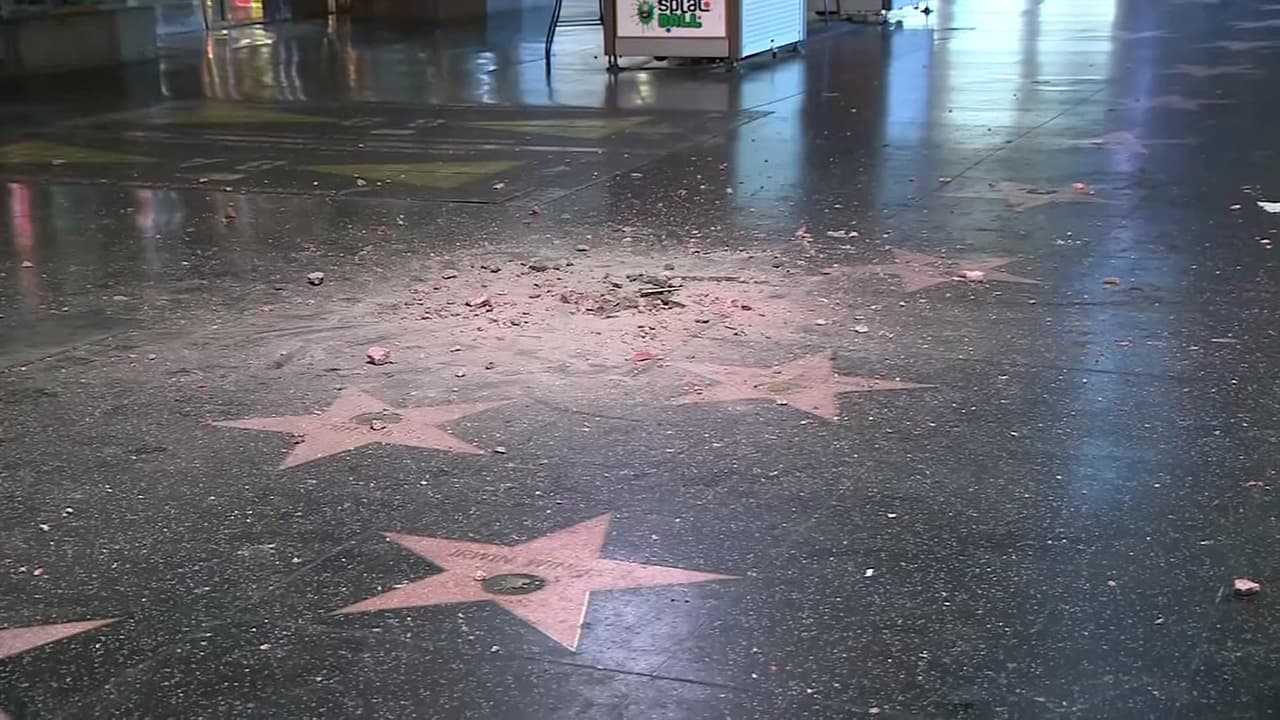 Destruyen (otra vez) la estrella de Trump en el Paseo de la Fama de Hollywood
