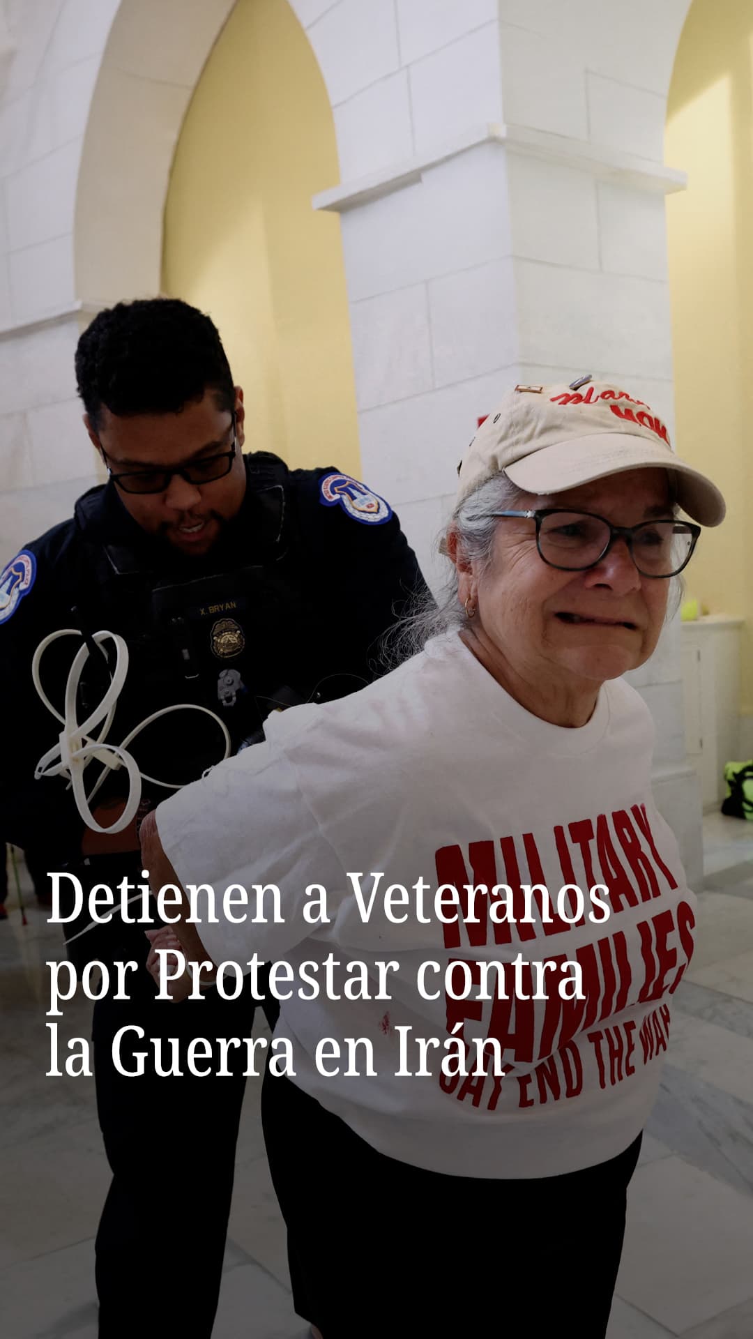 Detienen a Veteranos por Protestar en el Capitolio contra la Guerra con Irán