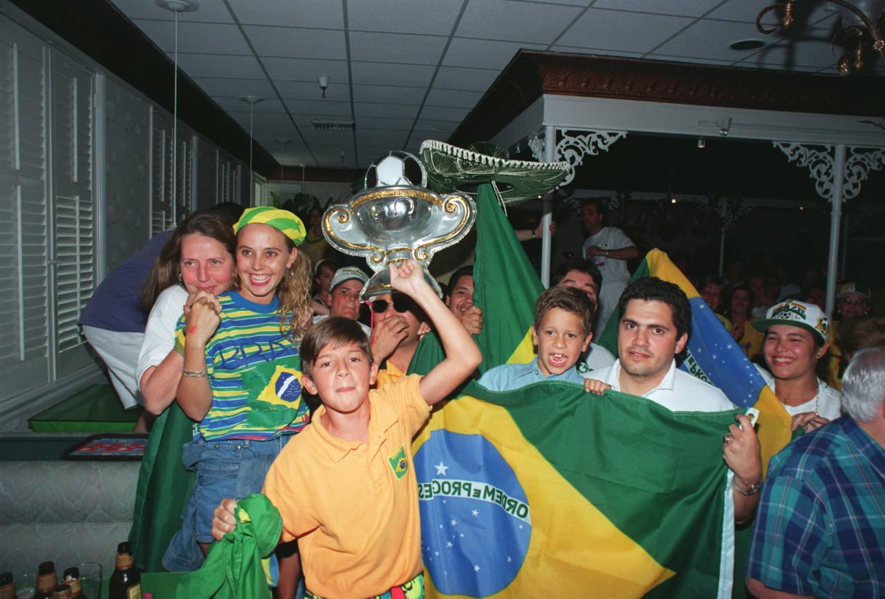La pasión por el futbol llenó de gente de todo el mundo el Rose Bowl, cuando se jugó la final de la Copa del Mundo el 17 de julio de 1994.