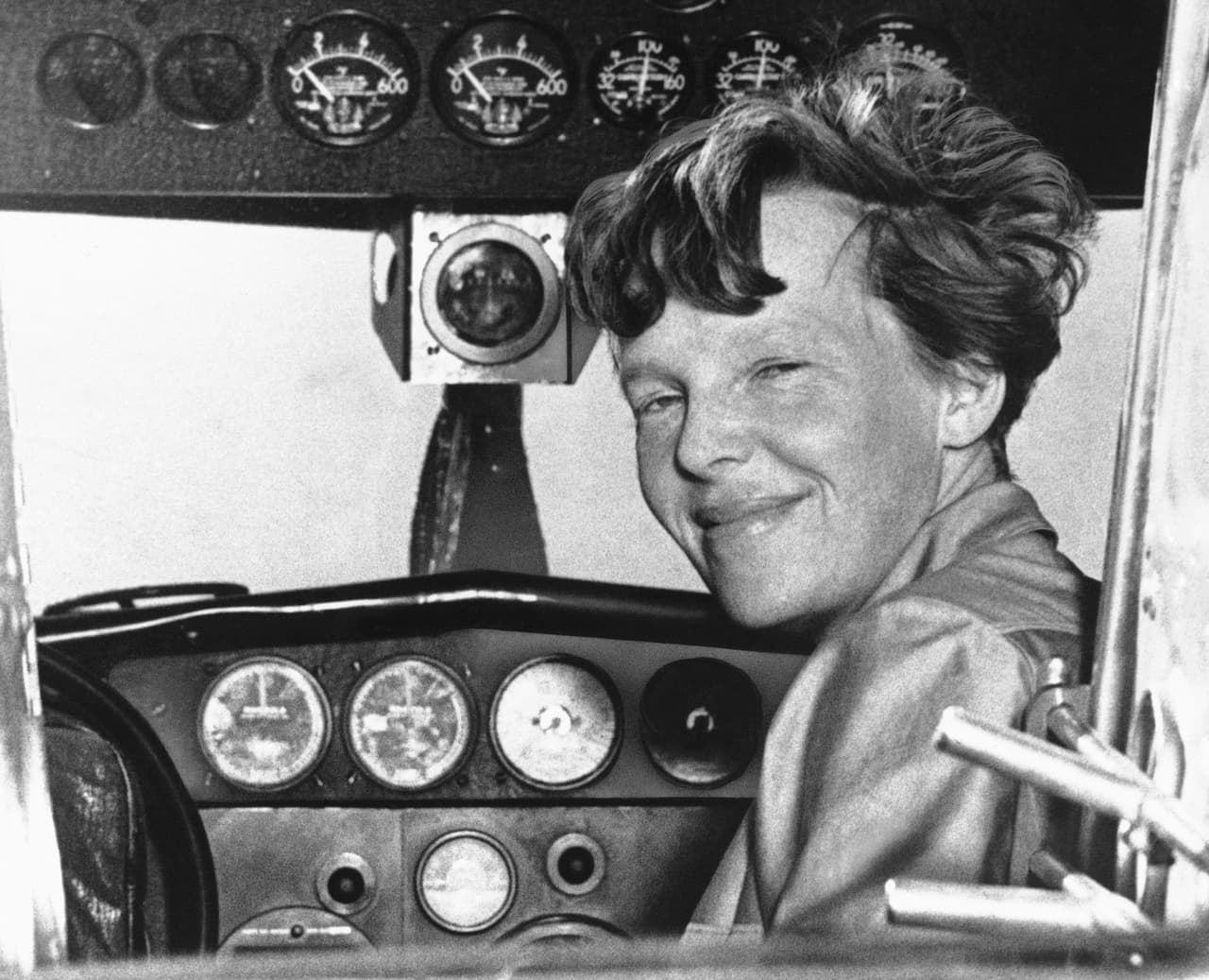 Amelia Earhart, pionera de la aviación civil estadounidense desaparecida hace 80 años