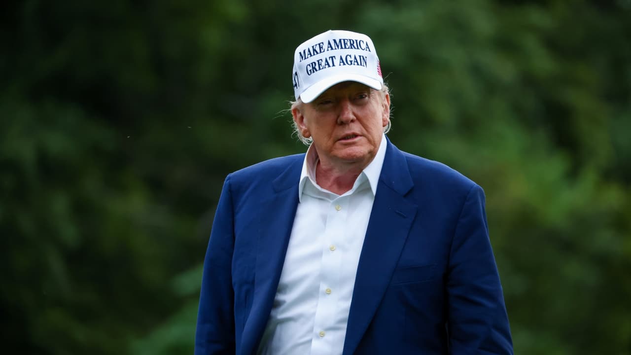 Trump aplaza la entrada en vigor de los aranceles del 50% para la Unión Europea, ¿para cuándo queda?