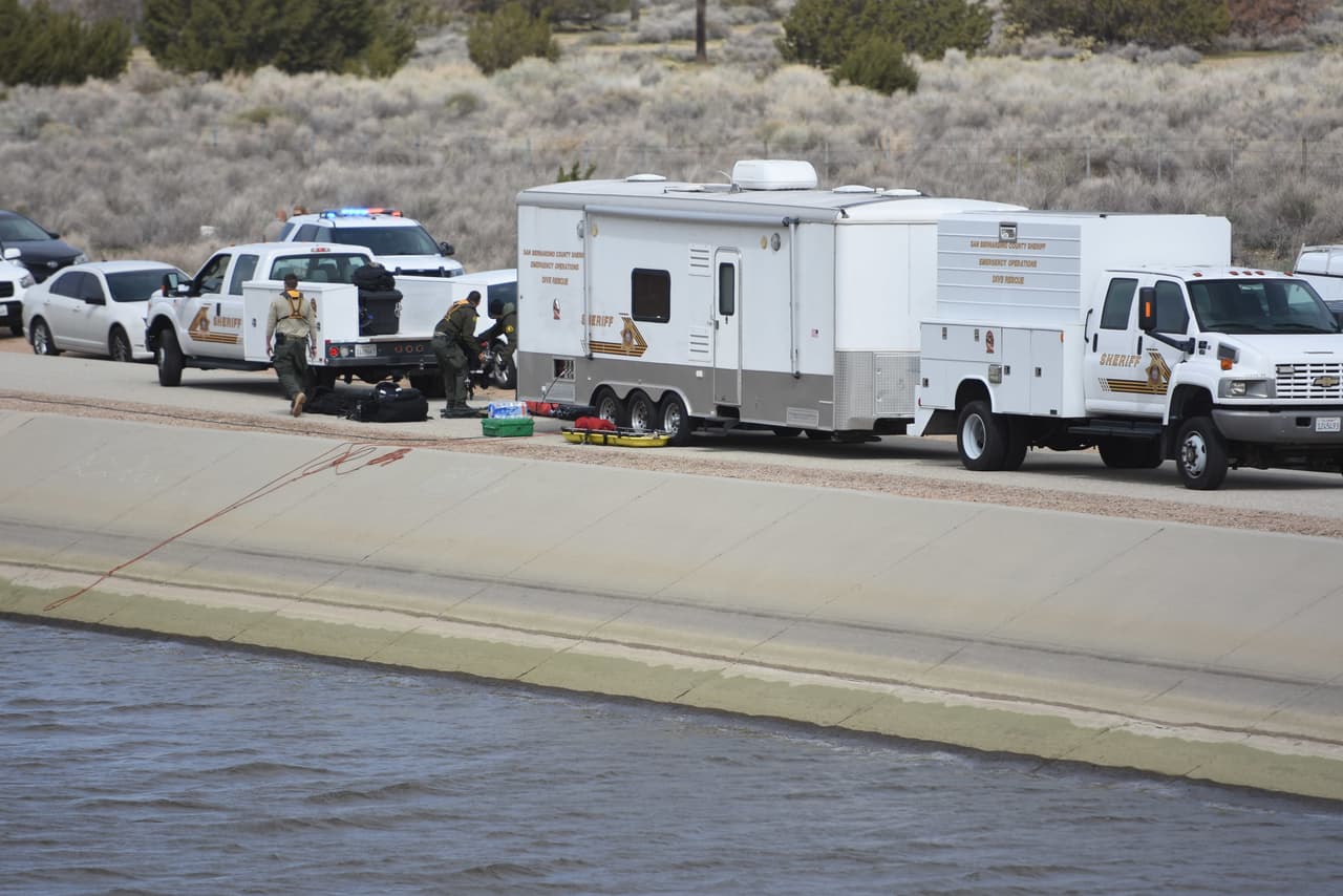 El equipo de rescate del Sheriff que participó en la localización del menor.