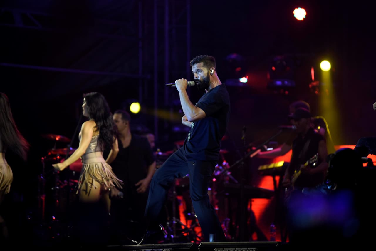 El intérprete de éxitos como 'María', insistió en que "la igualdad, el respeto y la tolerancia tienen que ser parte de nuestra vida; el derecho de cada ser humano a vivir libremente tiene que ser respetado".