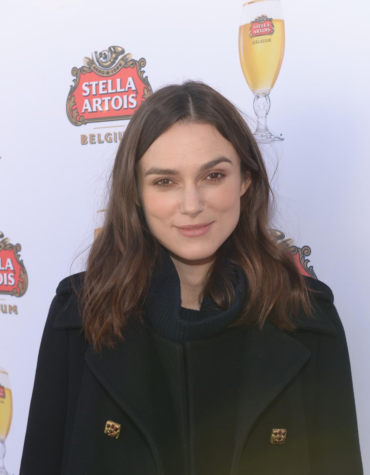 <b>Keira Knightley</b>
<br>La actriz y modelo, a pesar de ser la imagen de costosas marcas de ropa y perfumes, además de protagonizar en algunas de las películas más taquilleras, mantiene una sencillez ejemplar.