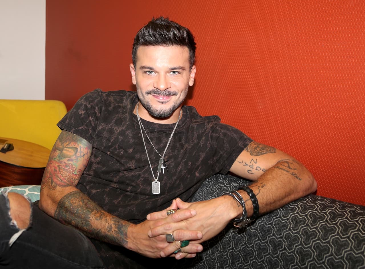 Además de trabajar la voz y alimentar el espíritu de las participantes, su gran objetivo es que sus pupilas realicen "el performance ideal", el que "la concursante disfruta por completo".