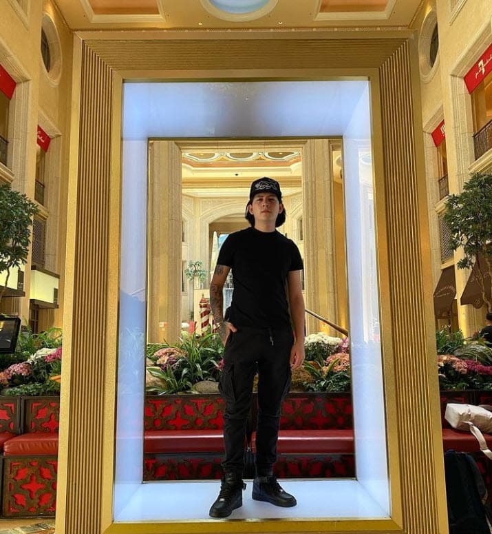 "Si comparto historias donde me felicitan solo es agradecimiento,
<b>no es que esté de fiesta</b>", aclaró.
<br>