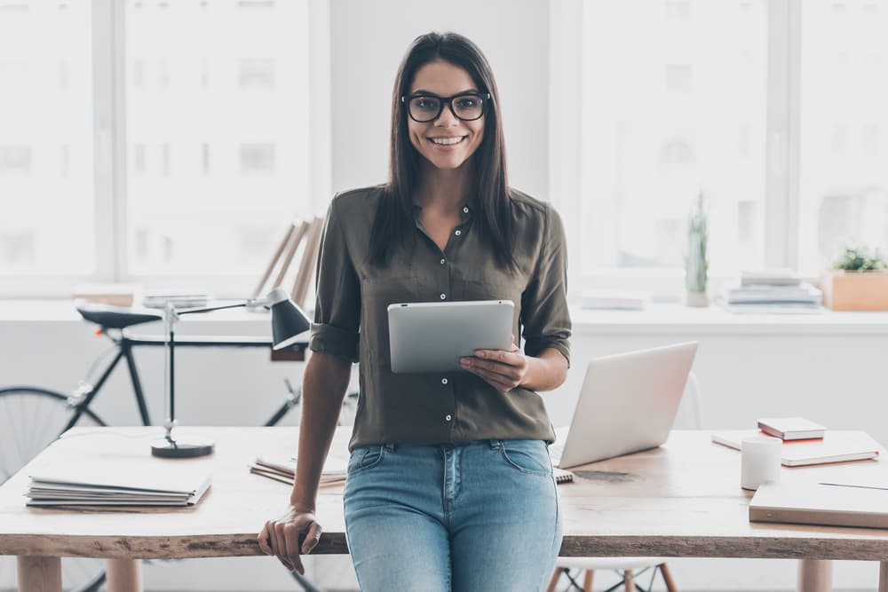 <b>Leo</b>
<br>Comienzas el 2019 enfocado en tu meta profesional y tu atención estará puesta en crecer laboralmente, pero también sacarás tiempo para estar con tu familia y tus seres queridos. 
<br>