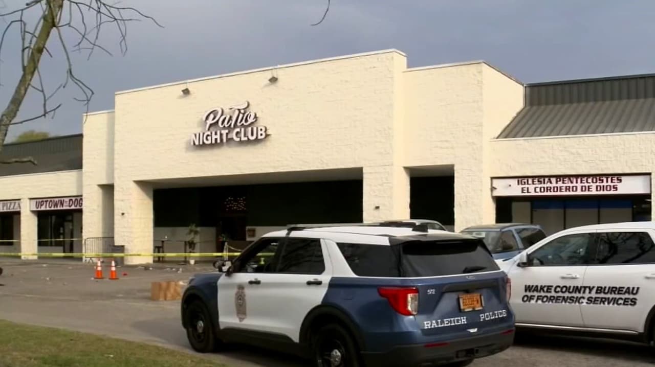 “Mi hermano no se lo merecía”: hispana describe el tiroteo en el club El Patio en Raleigh