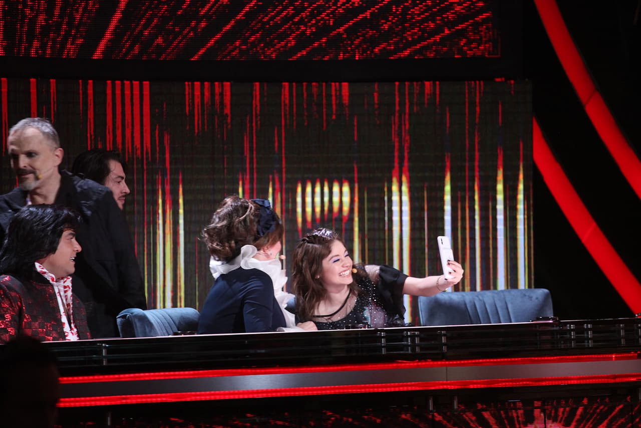 La más joven de los jueces ha invitado a sus compañeros a participar en sus contenidos.