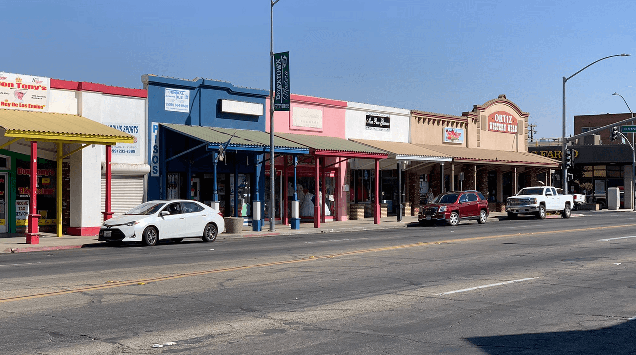 Se invita a revisar la 
<a href="https://www.maderacounty.com/government/public-health/covid-19/covidvaccinationdeals" target="_blank">página web del condado de Madera</a> para una actualización de los negocios participantes.