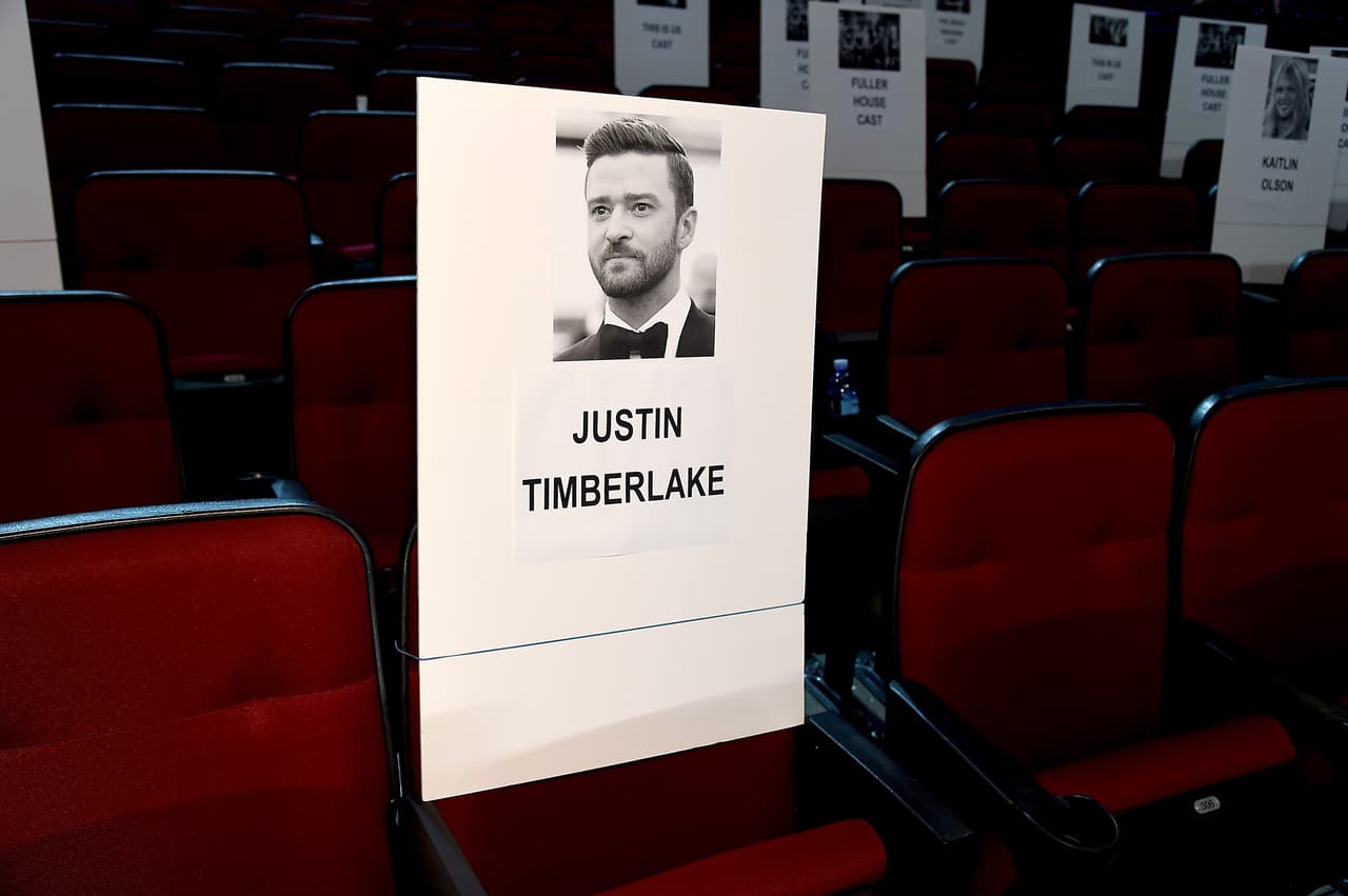 Justin Timberlake compite como mejor artista pop contra su exnovia Britney Spears, Adriana Grande, Sia y Adele.
