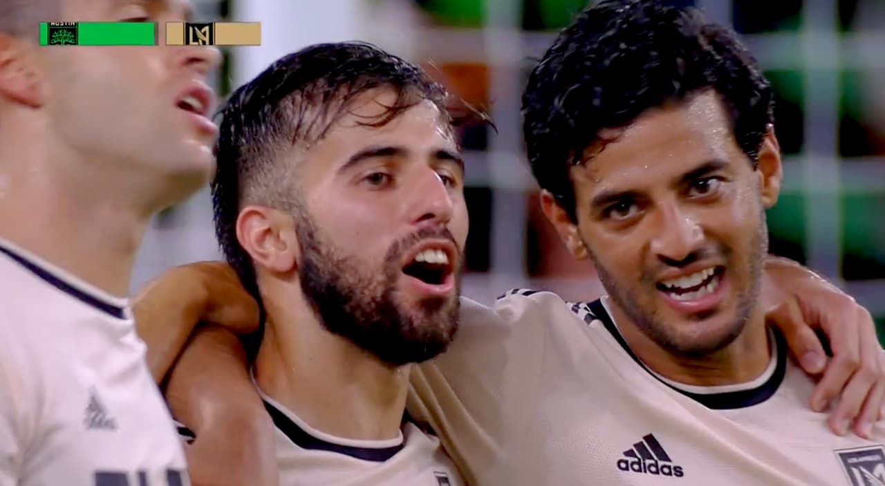 ¡Dupla goleadora! Vela pone mágico pase y Rossi define como crack