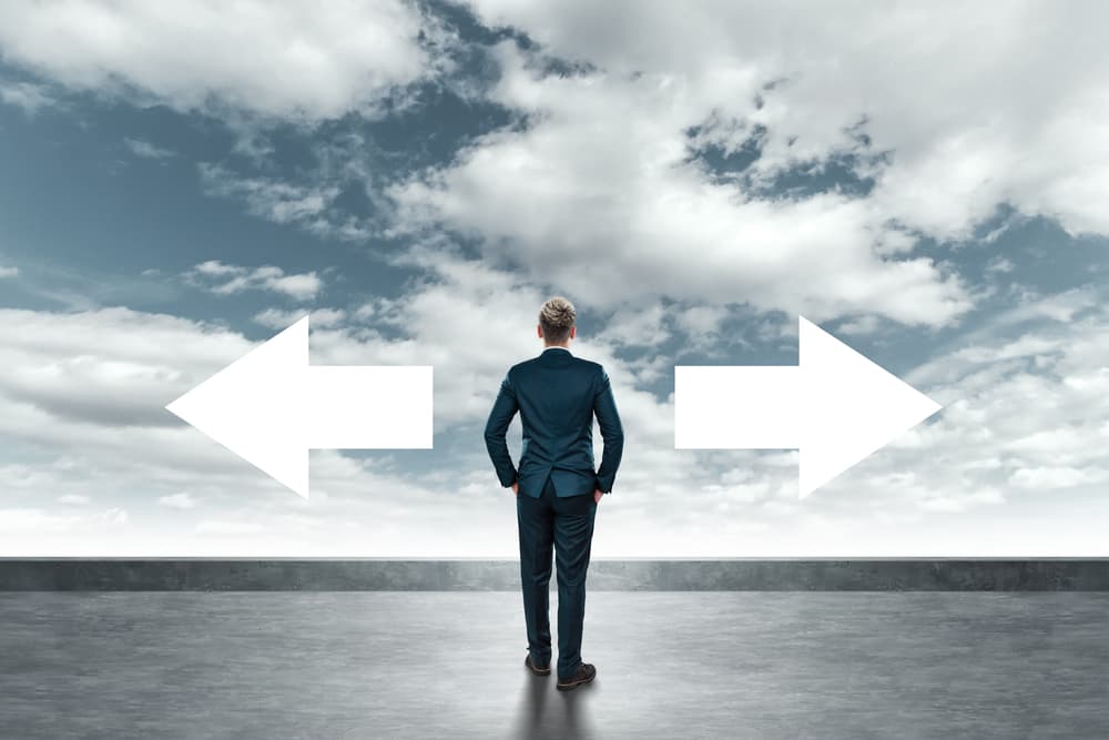 <h3 class="cms-H3-H3">Cuando está bloqueado puedes sentir: </h3>
<br>· falta de intuición 
<br>· dificultad para tomar decisiones 
<br>· frustración 
<br>· dolor de cabeza 
<br>· soledad 
<br>