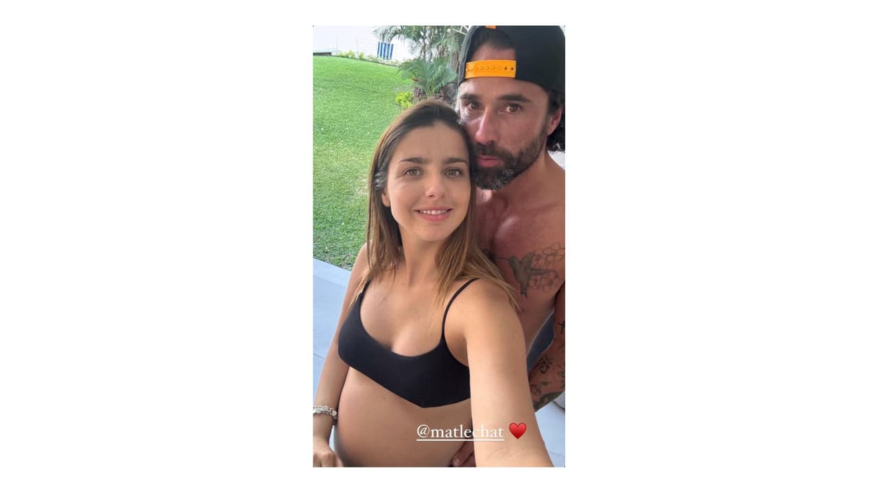 Michelle Renaud y Matías Novoa esperan a su primer hijo en común.