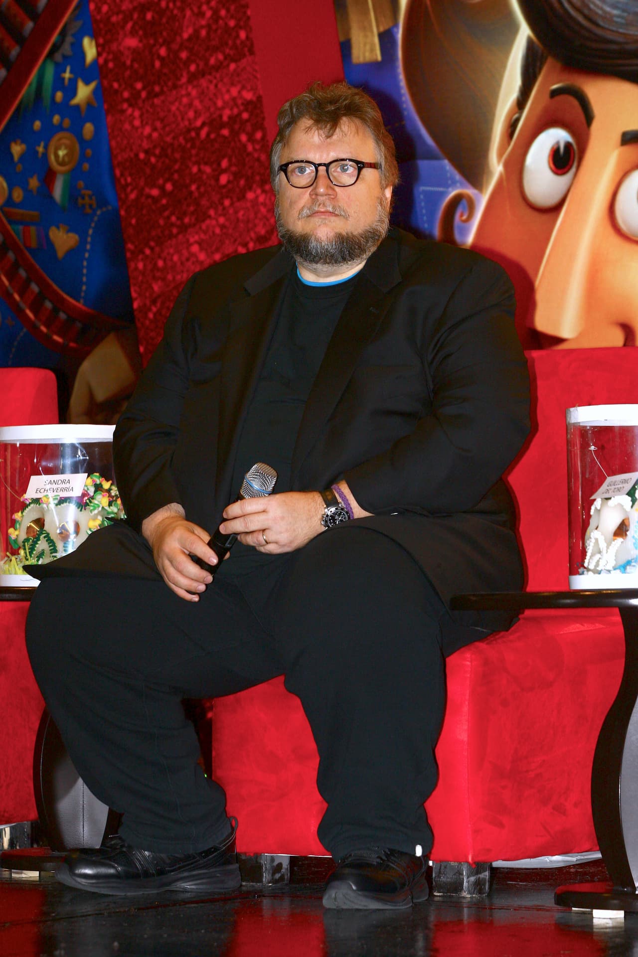 La exposición que se llevó a cabo en la ciudad mexicana de Guadalajara, mostró objetos de la colección privada del director de ‘El laberinto del fauno’ y ‘La forma del agua’.