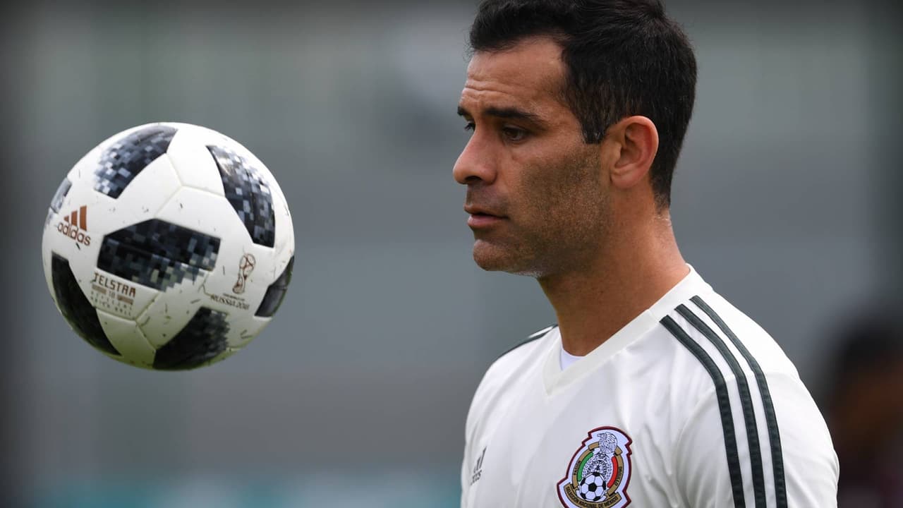 Revelan que Rafa Márquez es visto como opción “arriesgada” en el Barça