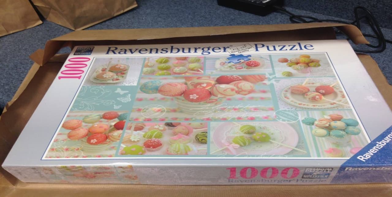 Caja de puzle que tenía pastillas de éxtasis