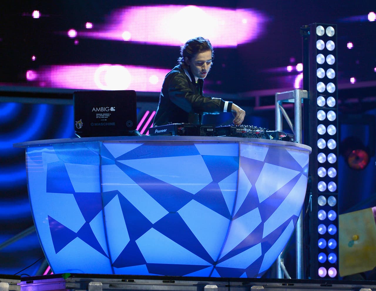 Ellos han logrado grandes cosas desde que ganaron su Latin GRAMMY ya que ahora los maneja el sello Aftercluv Dancelab, de Universal Music, que está en la ciudad de Los Ángeles.