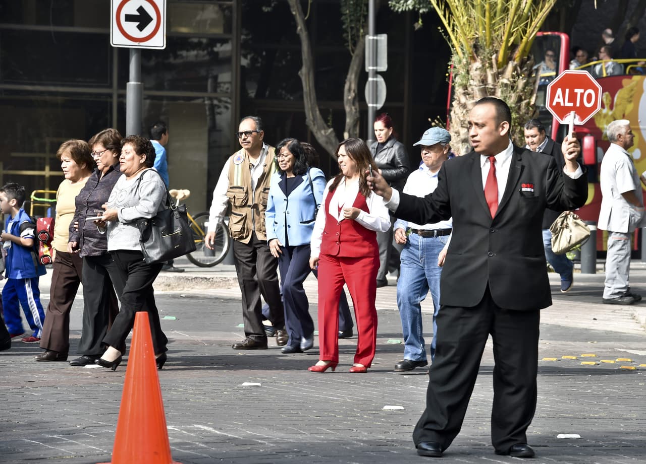Temblor de 5.6 grados en México deja dos muertos
