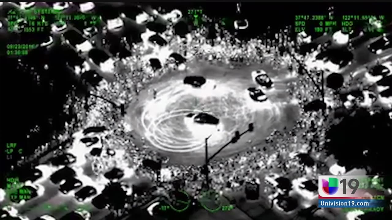 Disparos al aire, arrestos y policías heridos: así acaba ola de 'arrancones' masivos en California 