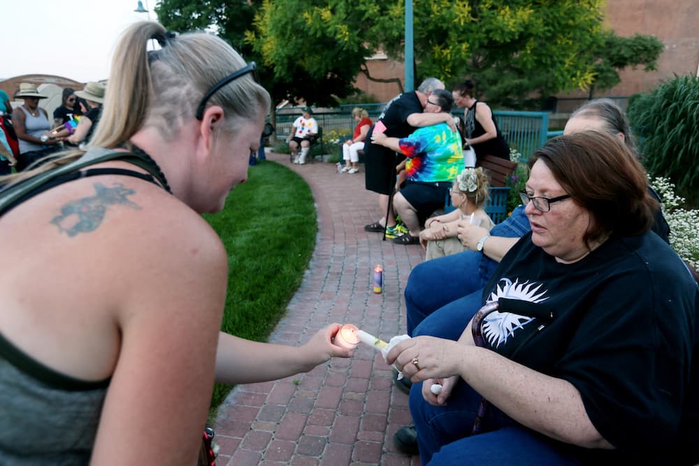 En Moscow, Idaho, la comunidad también salió a apoyar las víctimas del ataque y a repudiar el terrorismo