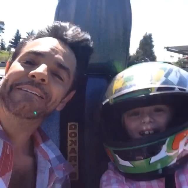 Valentín era un padre muy consentidor, trabajaba como doble de películas de acción para costear todos los alocados, pero divertidos caprichos de la niña.