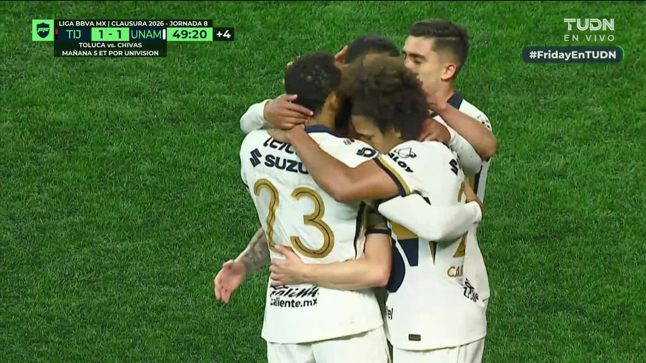 ¡GOL!  anota para Pumas UNAM. Juninho
