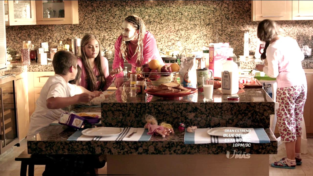 Jenni es una madre amorosa y trabajadora que sólo quiere lo mejor para sus hijos.