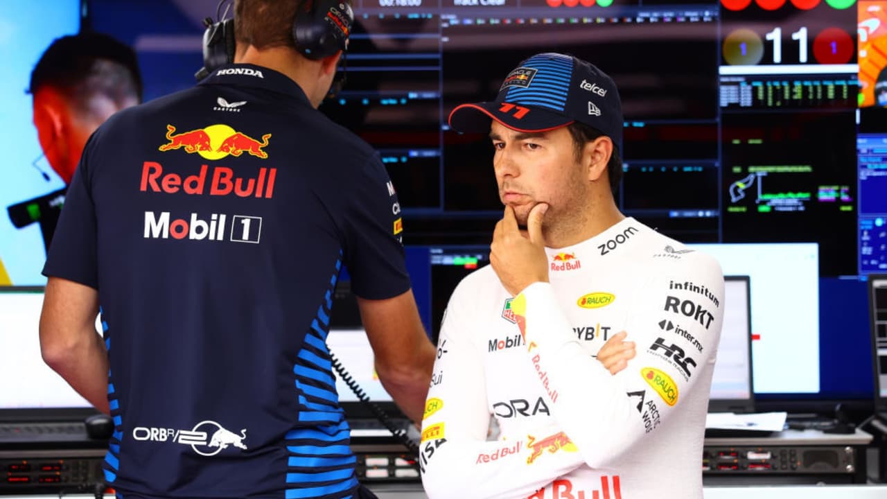 Checo Pérez rechaza primera oferta de renovación de Red Bull