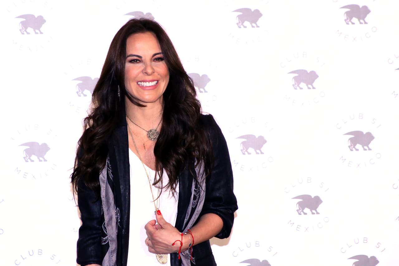 Ahora que la artista está de regreso en su país natal, aprovechó para charlar con la prensa sobre sus planes a futuro; sin embargo, llamó la atención con sus declaraciones respecto a su grupo de amigas conformado por actrices y conductoras como Montserrat Oliver, Yolanda Andrade y Roxanna Castellanos.