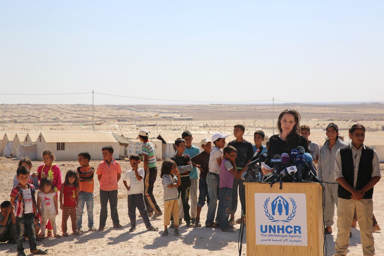 Angelina ofreció un discurso en el que lamentó la falta de apoyo y la falta de acceso humanitario.