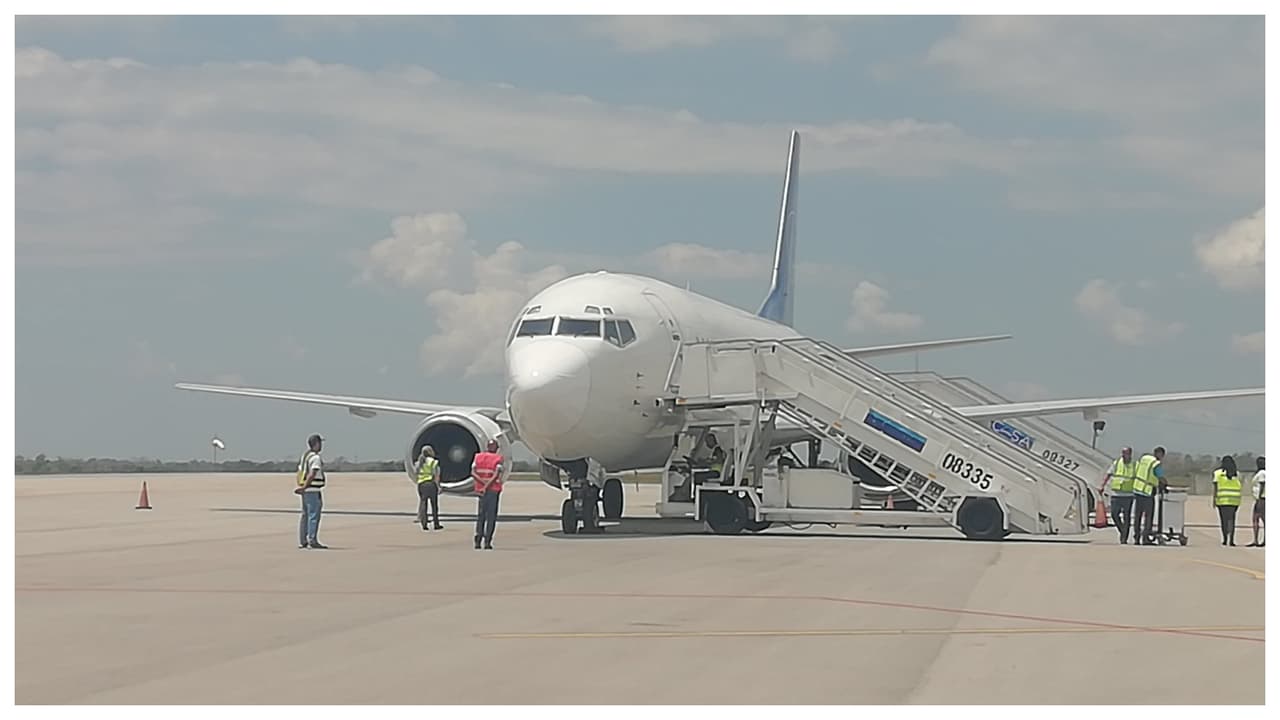 EEUU devuelve a 123 cubanos en primer vuelo de deportación desde el año 2020